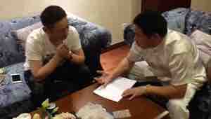 蒋佳明大师 现场为中国著名歌手饶天亮预测专辑发布时间 蒋佳明大师 现场为中国著名歌手饶天亮预测专辑发布时间